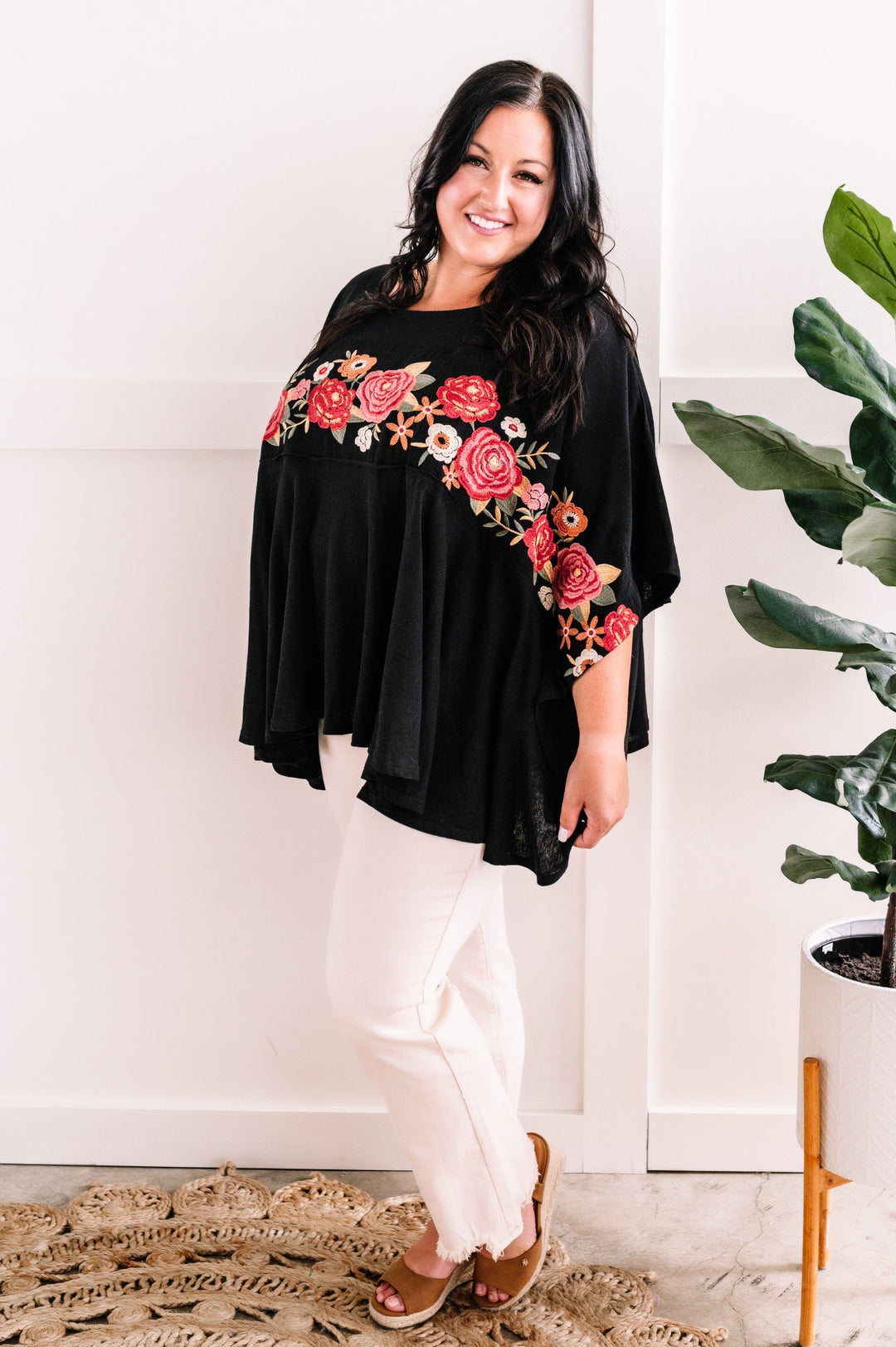 Savanna Jane Bold Embroidered Top In Black Dahlia