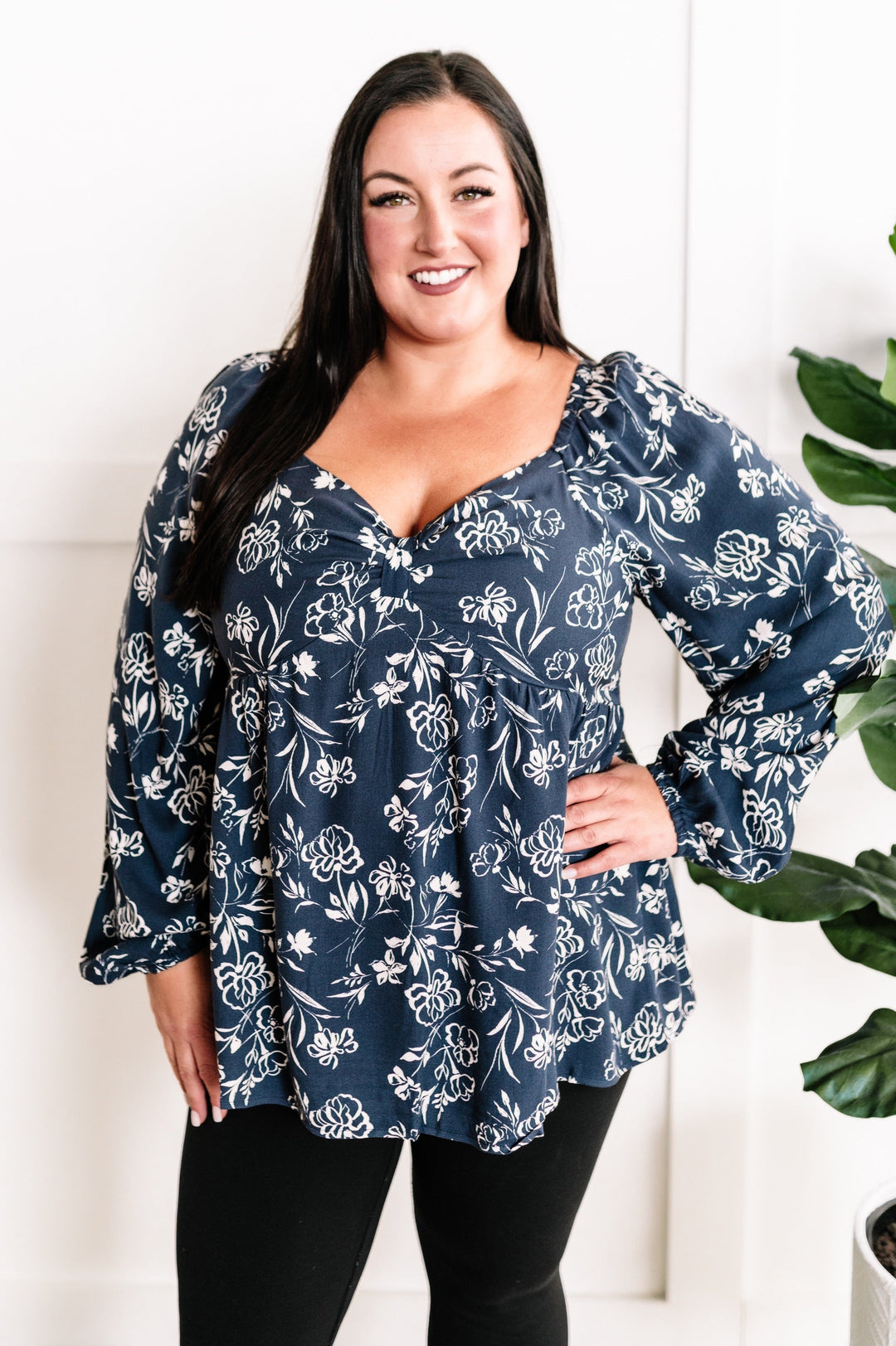 Sweetheart Floral Blouse In Midnight Navy
