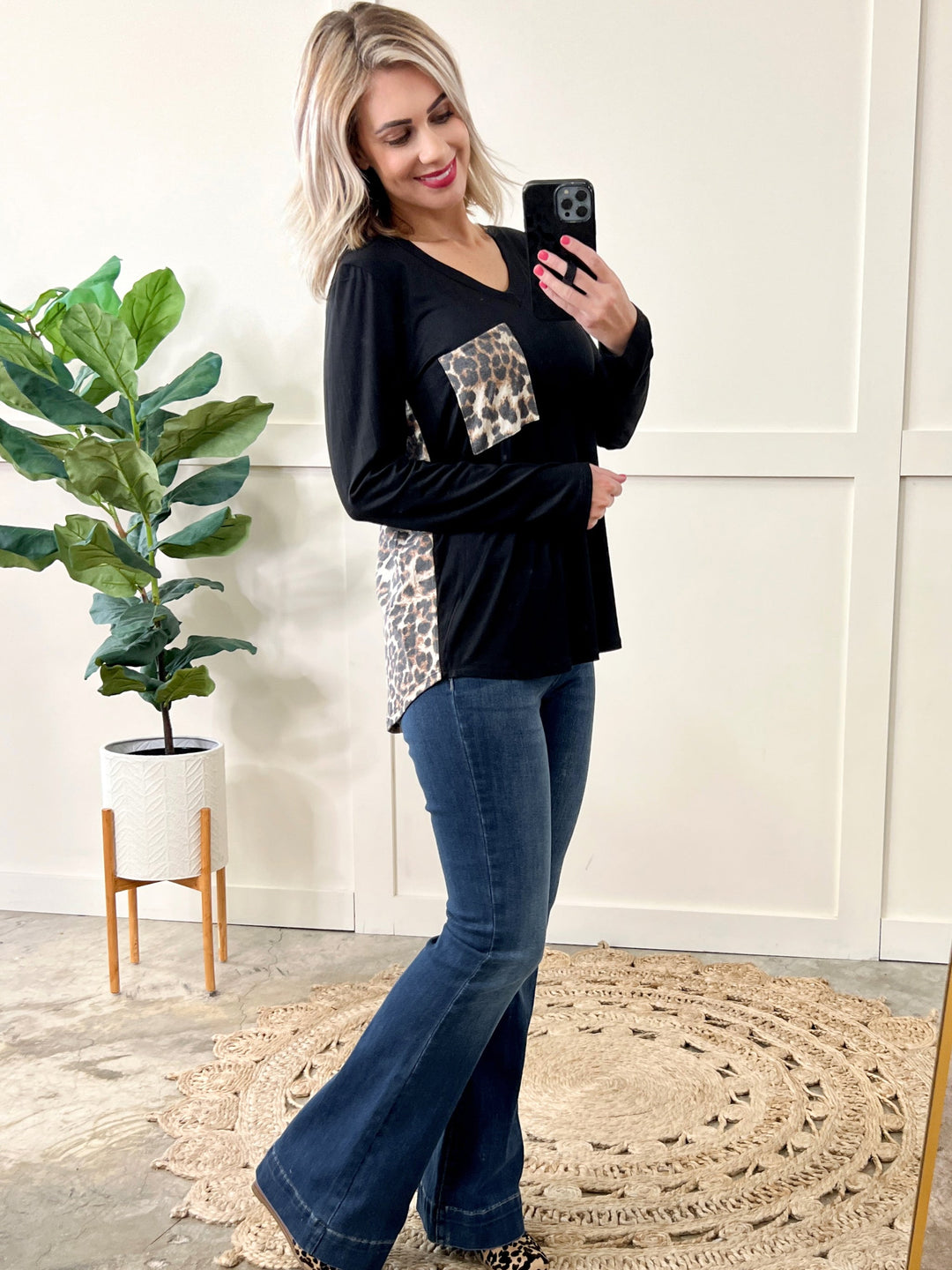 Long Sleeve Pocket Top With Leopard Contrast In Black