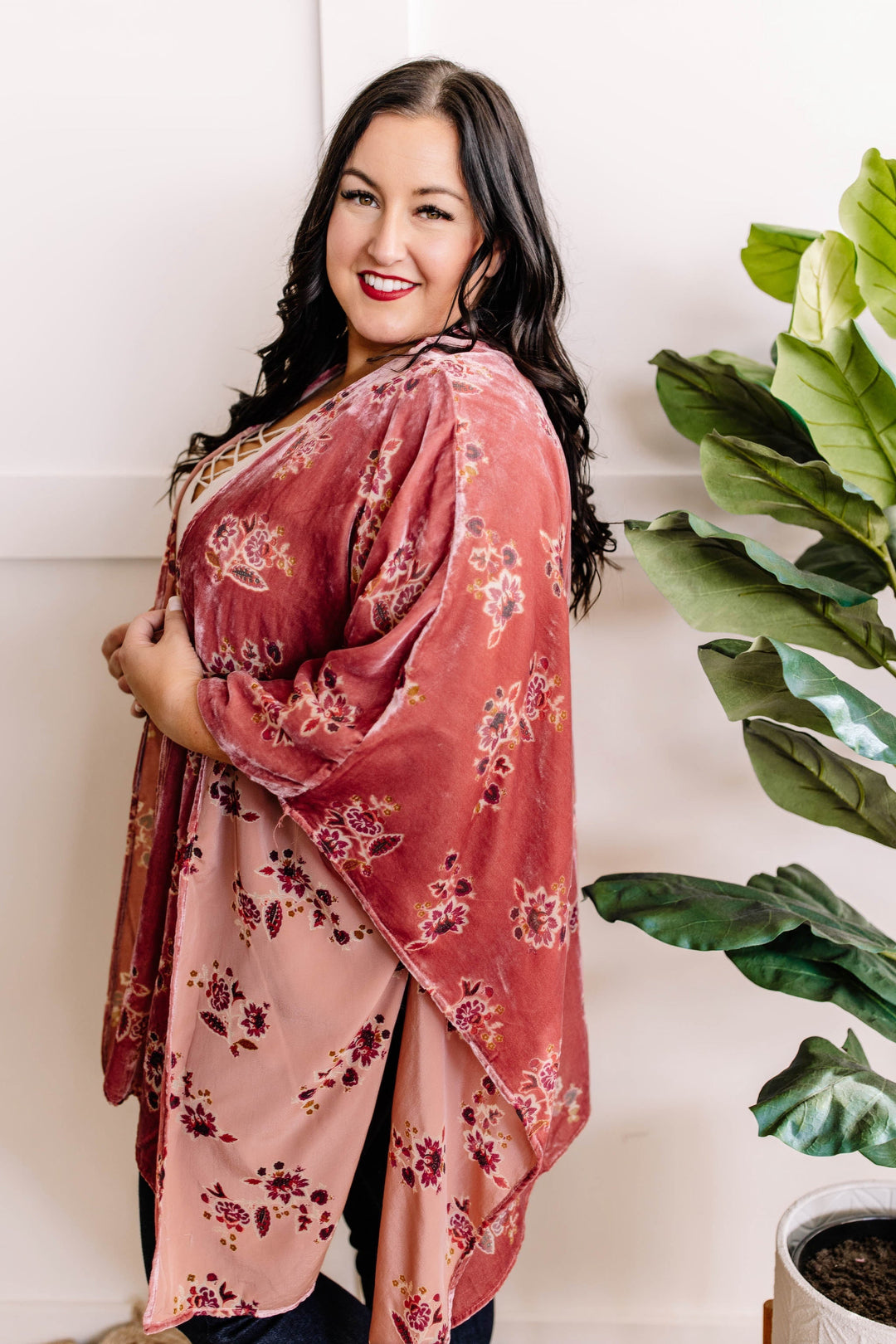 Ultra Soft Velvet Floral Kimono In Dusty Pink