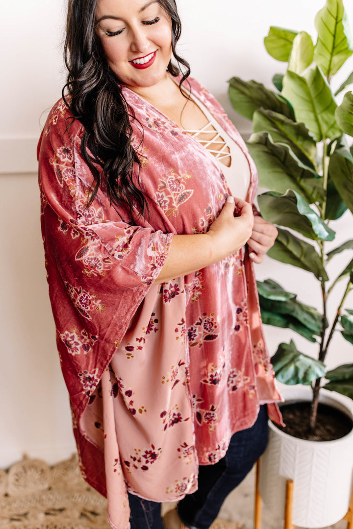 Ultra Soft Velvet Floral Kimono In Dusty Pink