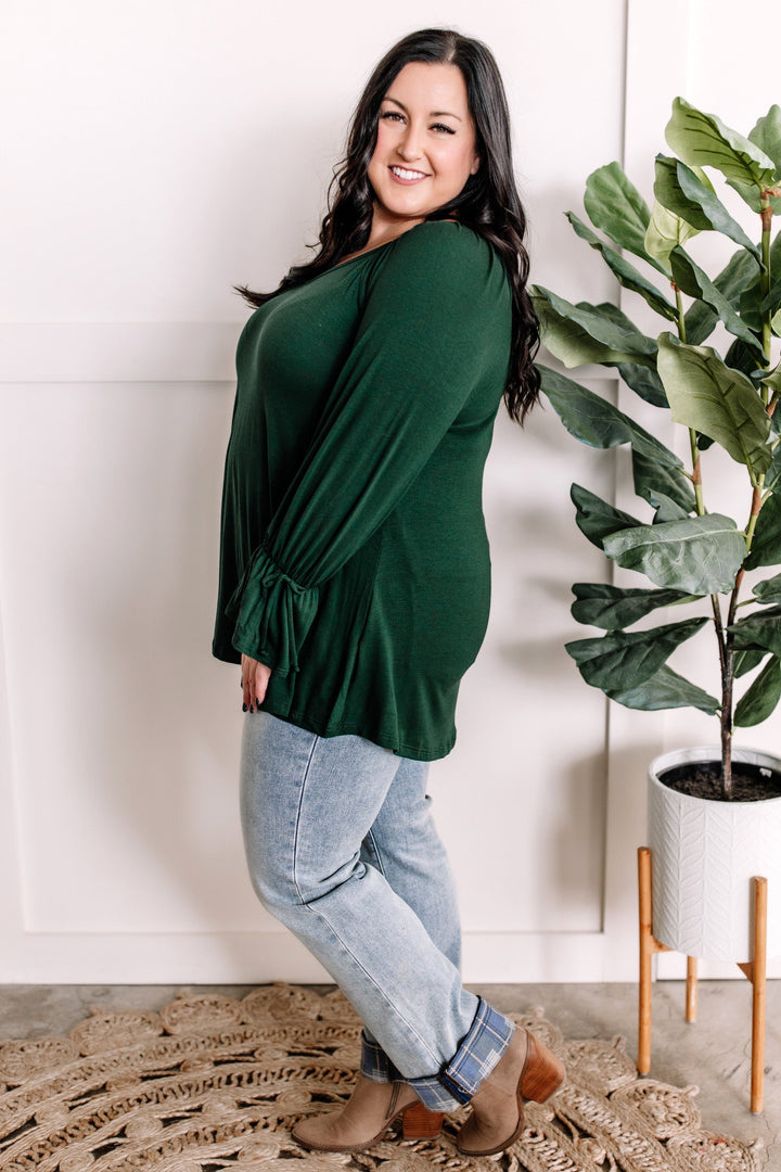 Tie Sleeve V Neck Top In Rich Pine Grove
